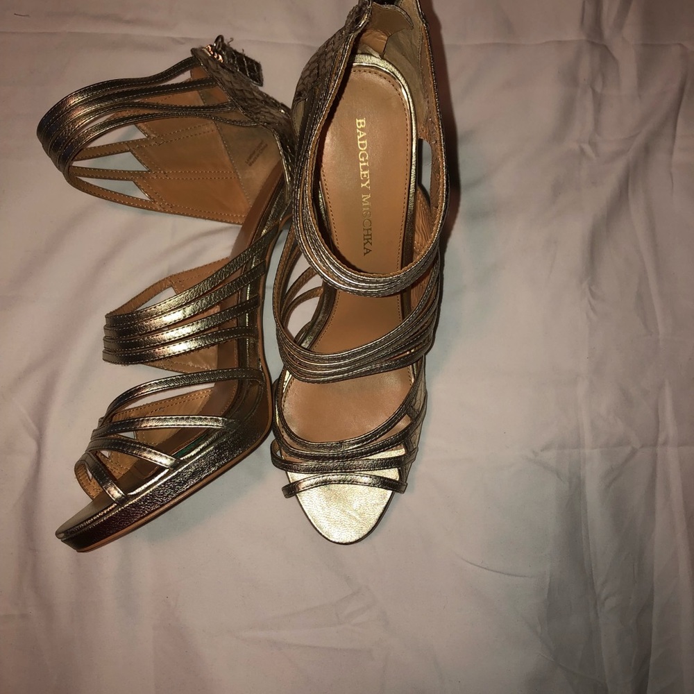 NWOT 4” Badgley Mischka Gold strappy heels - Picture 2 of 7